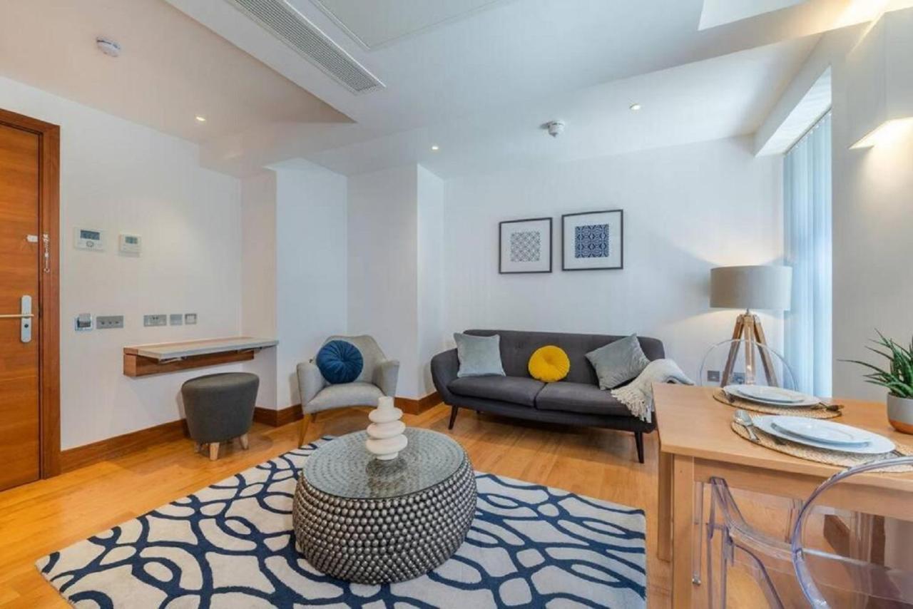 Studio - Tower Hill - City Centre By Prime London Stays N-8 ภายนอก รูปภาพ